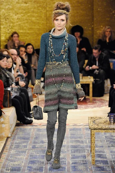 Look 46